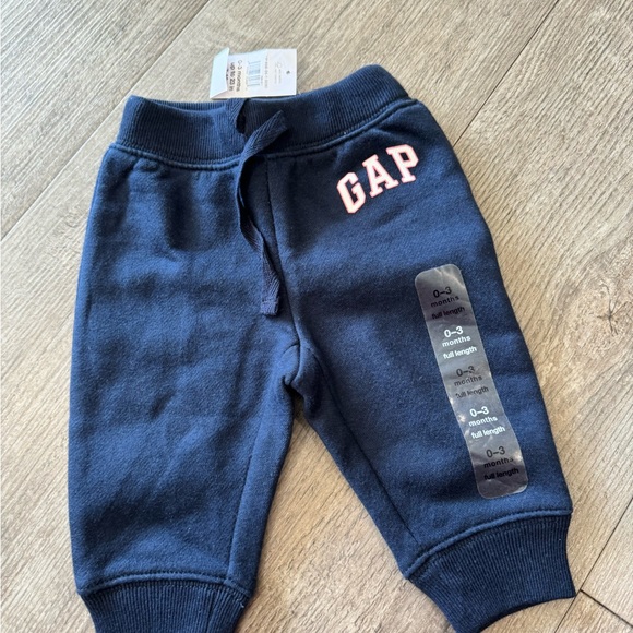 LAST PRICE🍒🤍 GAP BABY pants 💙 - Picture 8 of 8